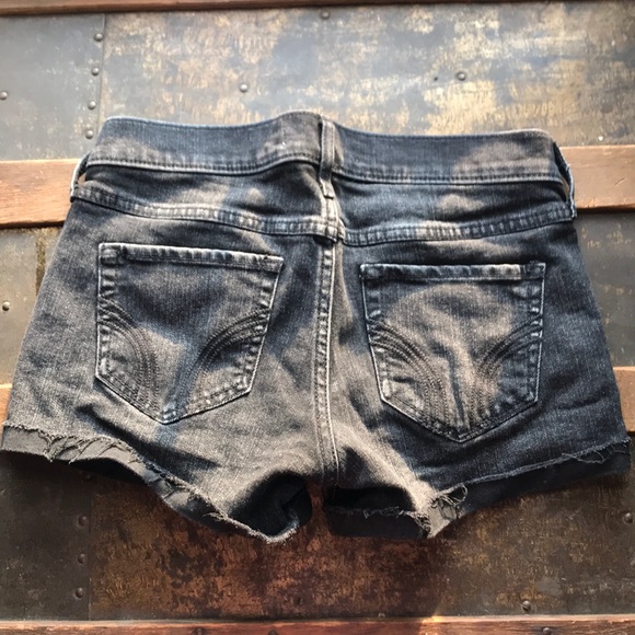 Acid Wash Black Denim Shorts - Picture 3 of 3